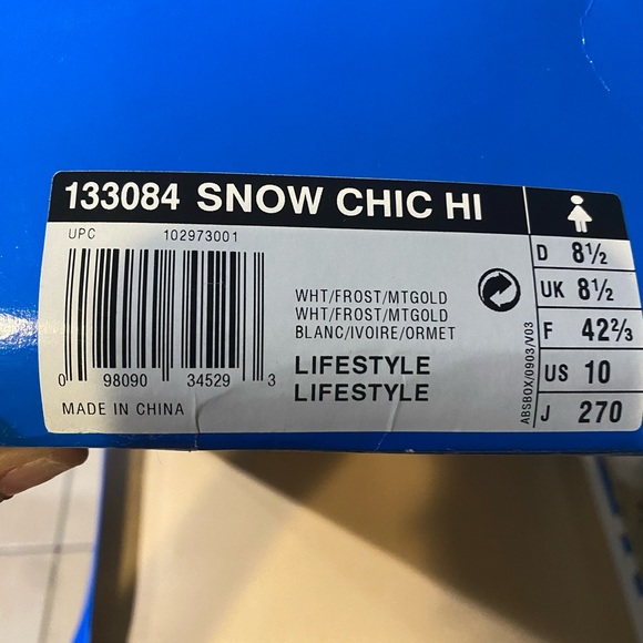 Adidas Snow chic Hi fashion boots - Picture 7 of 7